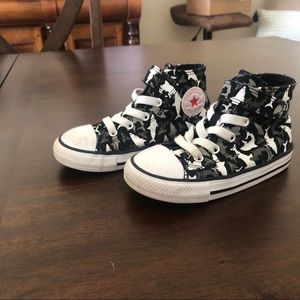 Converse Chuck Taylor Allstar Shark High Tops